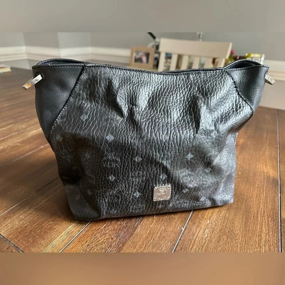 MCM Klara Visetos hobo bag - Picture 3 of 16